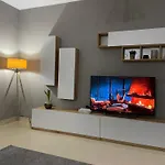 Tirana 2Bdr Komuna E Parisit
