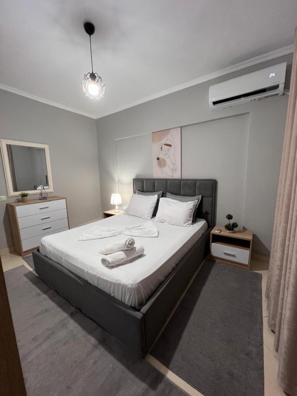 2bdr Komuna E Parisit Apartament